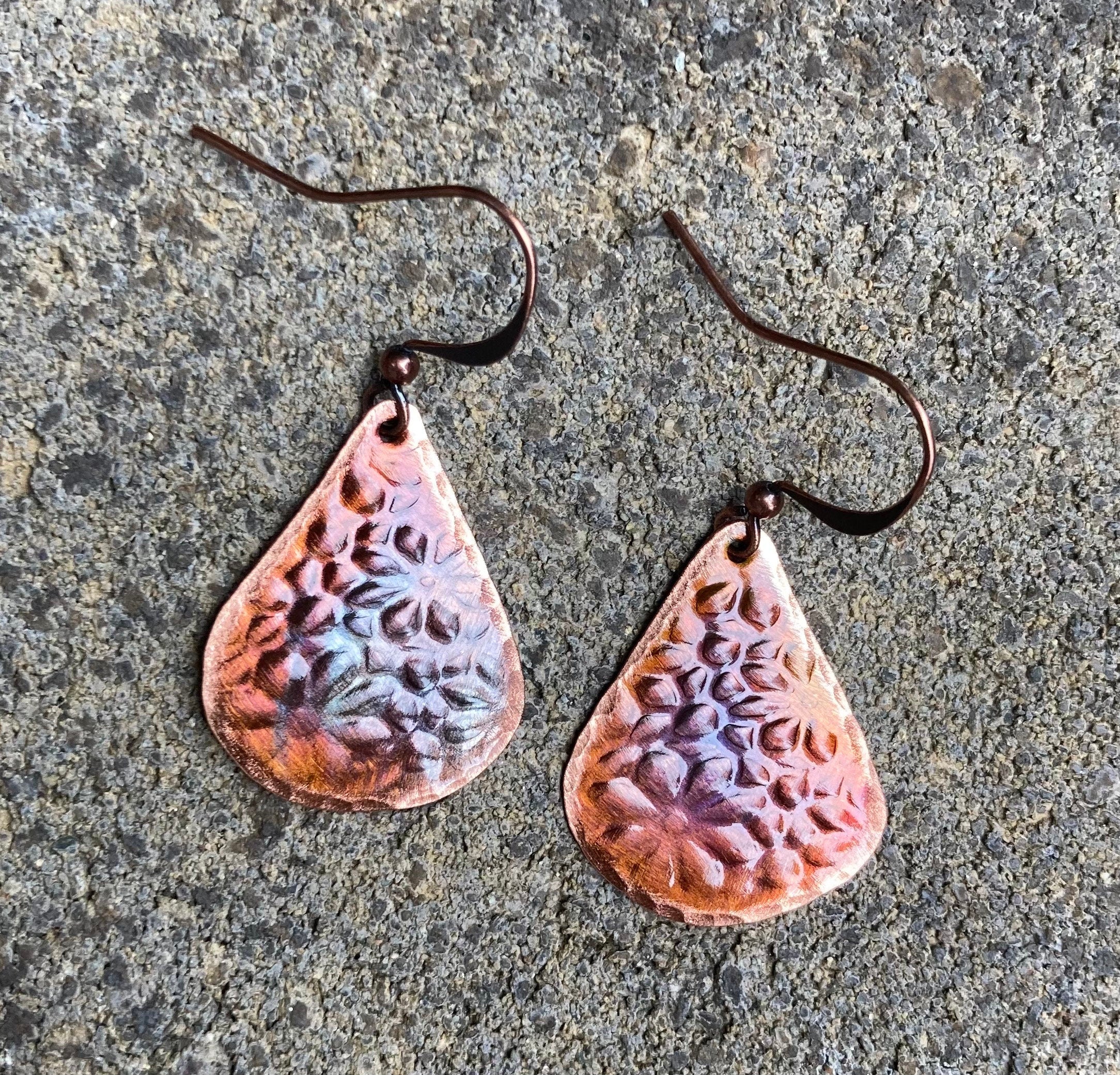 Handcrafted Copper Flower Print Tear Drop Earrings…